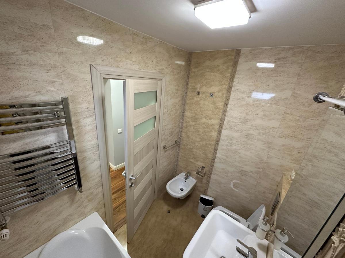 Page3 Apartament Targoviste Extérieur photo